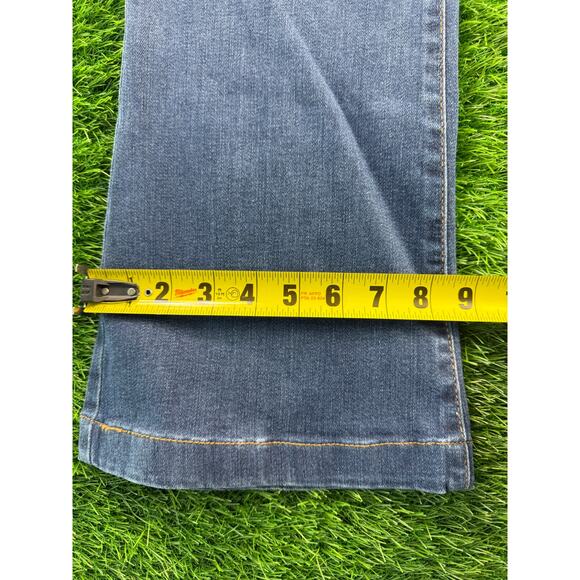 GUESS 1981 Flare Jeans Sz 30 Medium Wash Blue Button Fly Women Stretch Denim Y2K - Picture 8 of 11